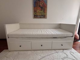 IKEA HEMNES Bett in sehr gutem Zustand