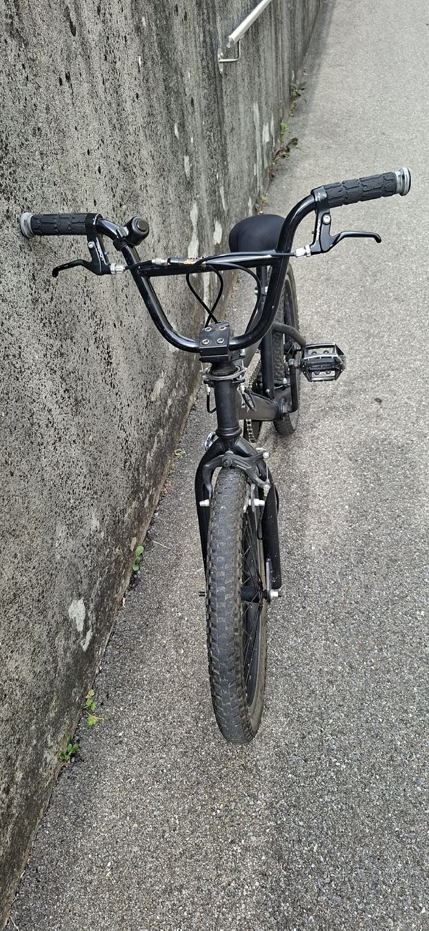 Vélos: BMX Velo schwarz – D'occasion à Thun par filluson 2