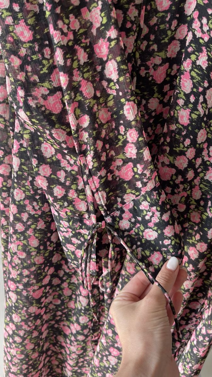 Arket Vestiti: Arket Floral Dress, Size 36 – Nuovo (secondo la descrizione) da zug venduto da Inaar 5