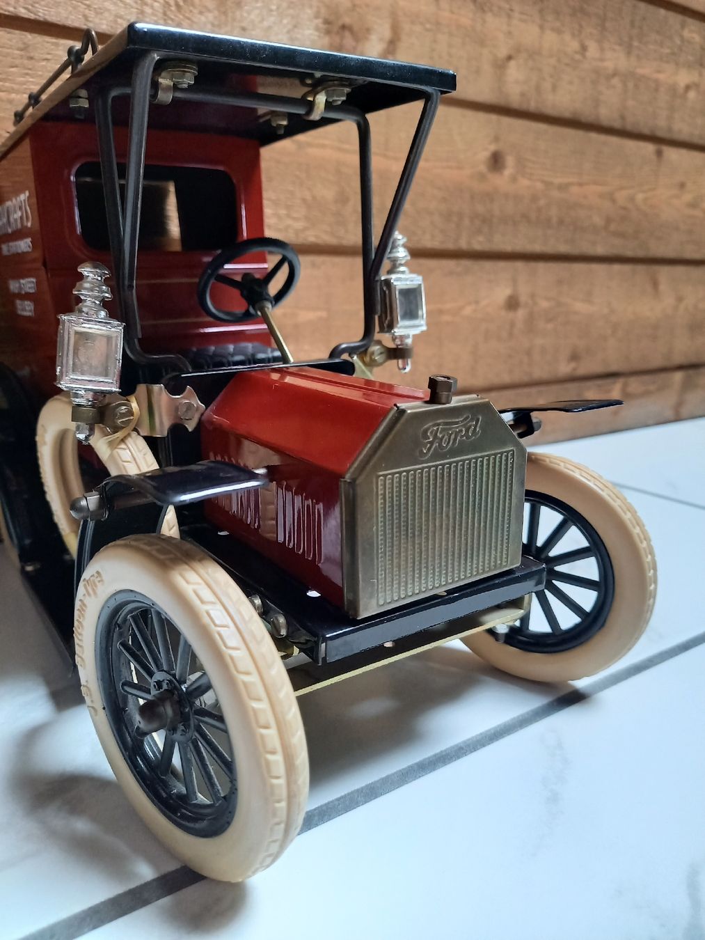 Ford Modellini d'auto: Retro-Auto – Usato da Arbon venduto da len_7mtx 8