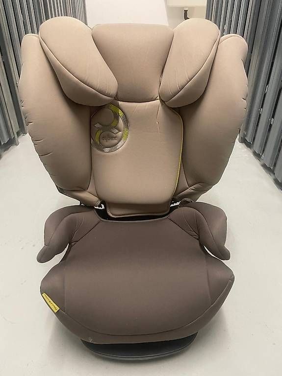 Seggiolini per auto: Cybex Kindersitz  – Usato da Laufenburg venduto da E.Bruno