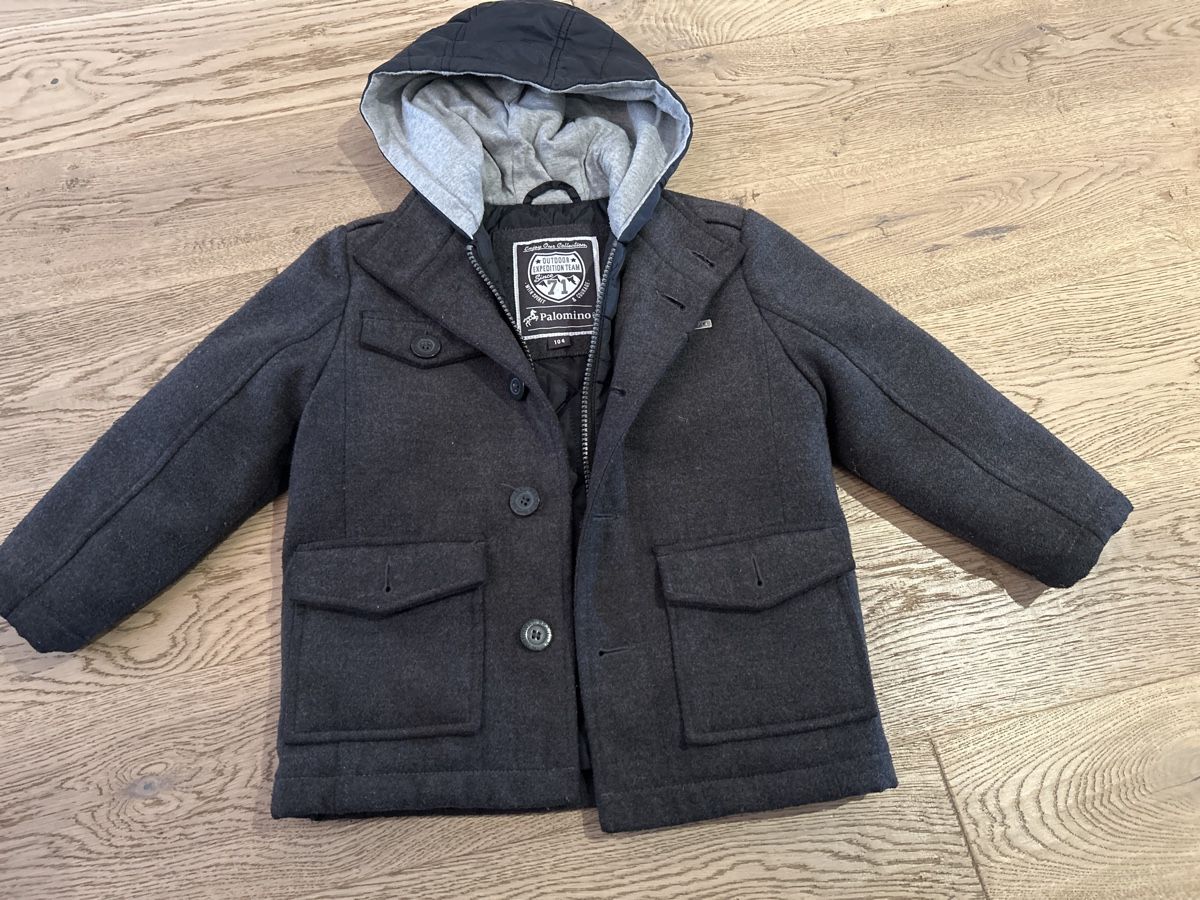 Giacche & Cappotti: Kinderjacke Gr 104, Farbe Grau – Nuovo (secondo la descrizione) da Dietikon venduto da sue_qzb6