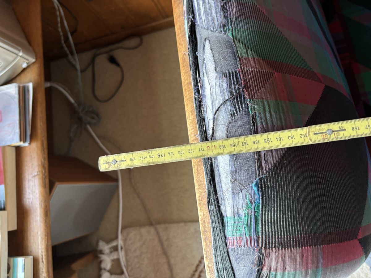 Sofas: Sofa Vintage abgenutzt 200cm Breite – Gebraucht aus Zürich von Schmudla 5