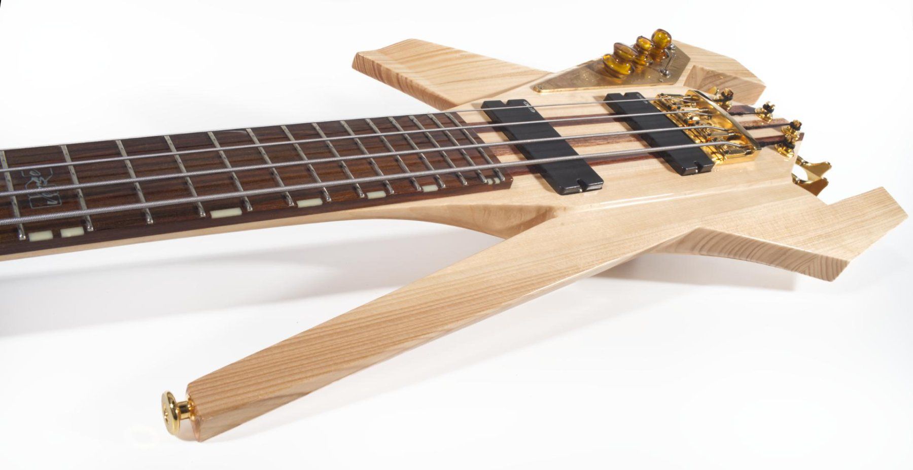 Strumenti musicali: INVERSE GUITARS Crayfish Bass – Nuovo e nell'imballaggio originale da Schaffhausen venduto da Saitensprung_SH 8