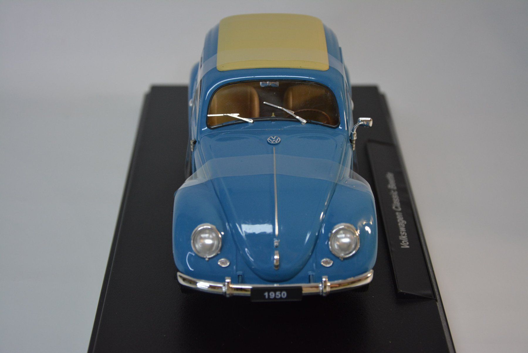 Volkswagen Modellini d'auto: Volkswagen Classic Beetle , Welly , 1:18 – Nuovo e nell'imballaggio originale da Goldach venduto da Feivel9 2