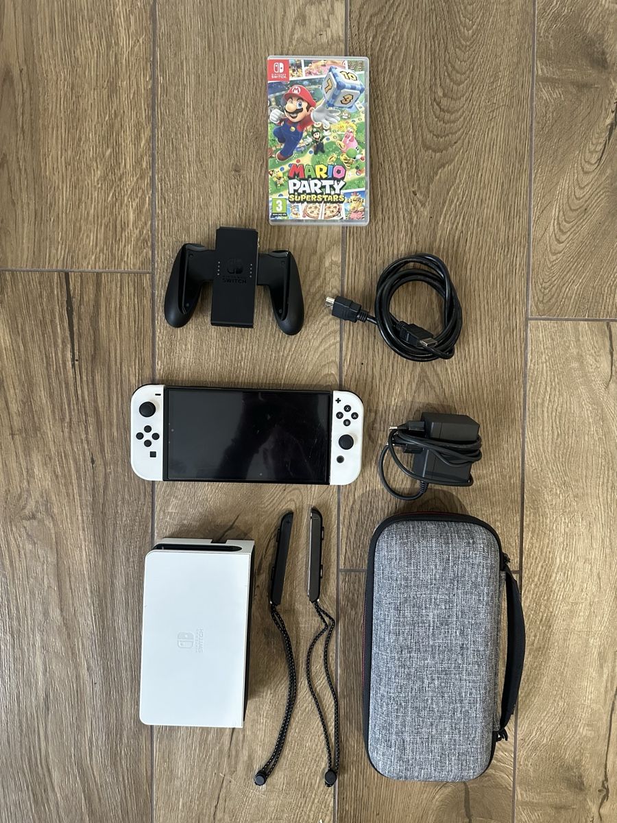 Nintendo Consoles: Nintendo Switch Oled – Neuf (Voir description) à Ormalingen par kla_c5px