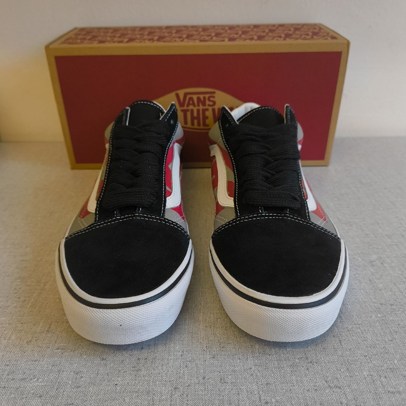Vans Herrenschuhe: Vans Old Skool Gr. 42.5  US 9.5, Jumbo Logo – Neu und originalverpackt aus Uitikon Waldegg von PJLS1 1