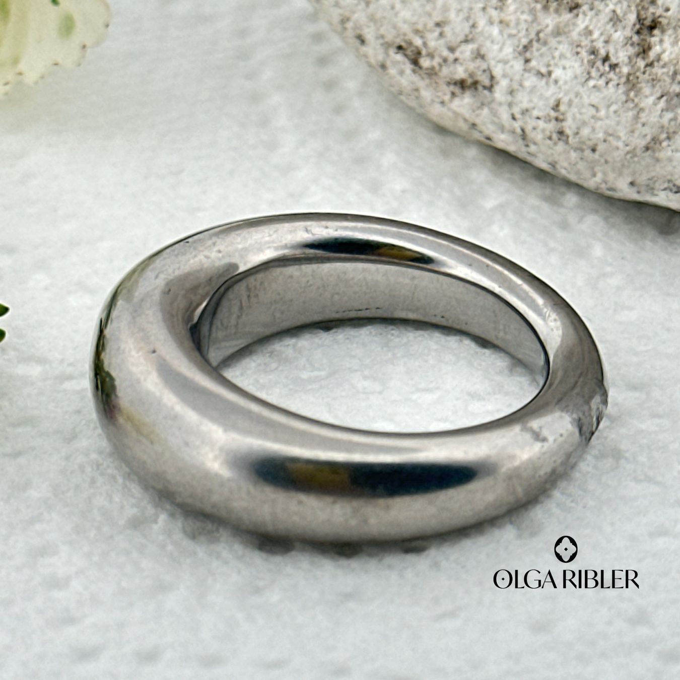 Olga Ribler Anelli: Massiver Ring Edelstahl - matt - Grösse 56 – Nuovo (secondo la descrizione) da Luzern venduto da Schmuckoutlet