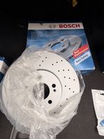 Bosch Bremsscheiben + Bremsbeläge Mercedes Neu / Disques