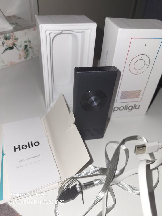 POLIGLU SOFORT ÜBERSETZER (Neu und originalverpackt) in Spreitenbach