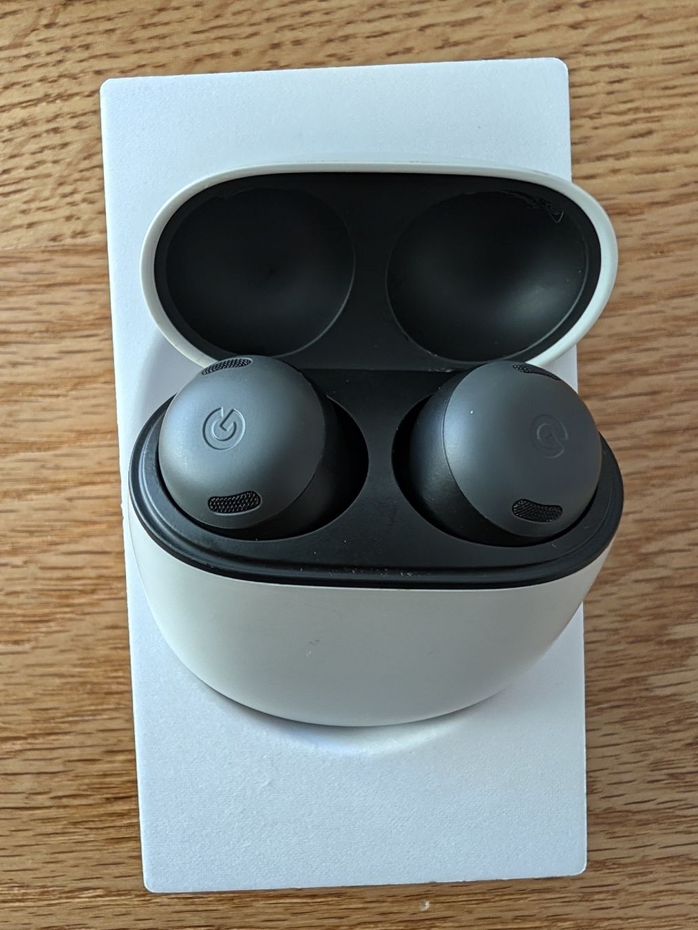 Google Cuffie: Google Pixel Buds Pro mit ANC, schwarz, kabelloses Ladecase – Usato da St. Gallen venduto da red1337 1