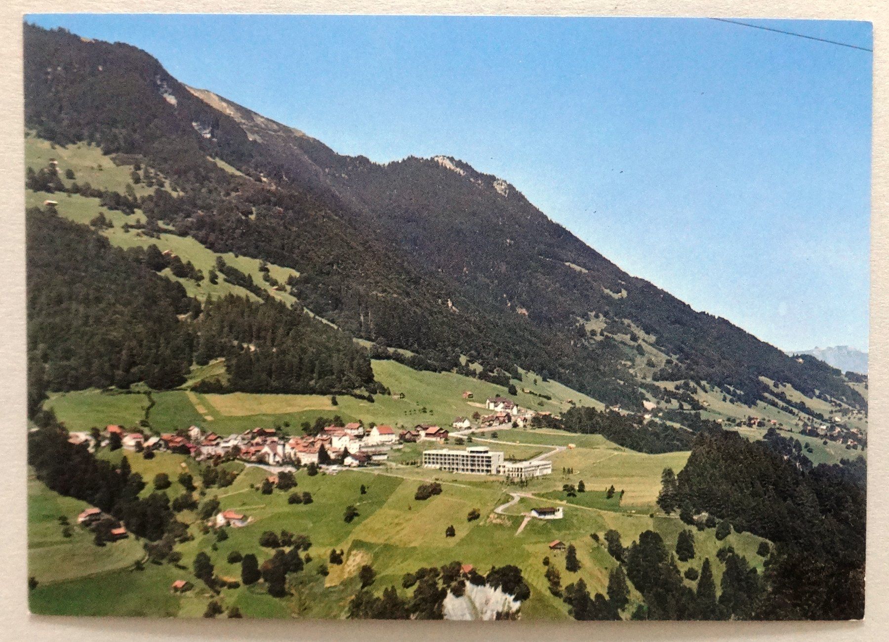 Cartes postales: Valens mit Bäderklinik und Prodkopf – D'occasion à Fétigny par Billy2miny