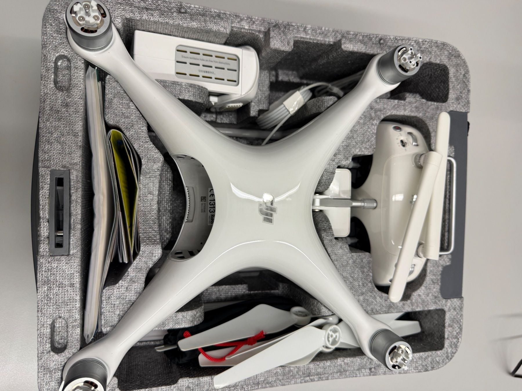 DJI RC Modellbau: Drohne: DJI Phantom 4 – Gebraucht aus Bremgarten b. Bern von oing