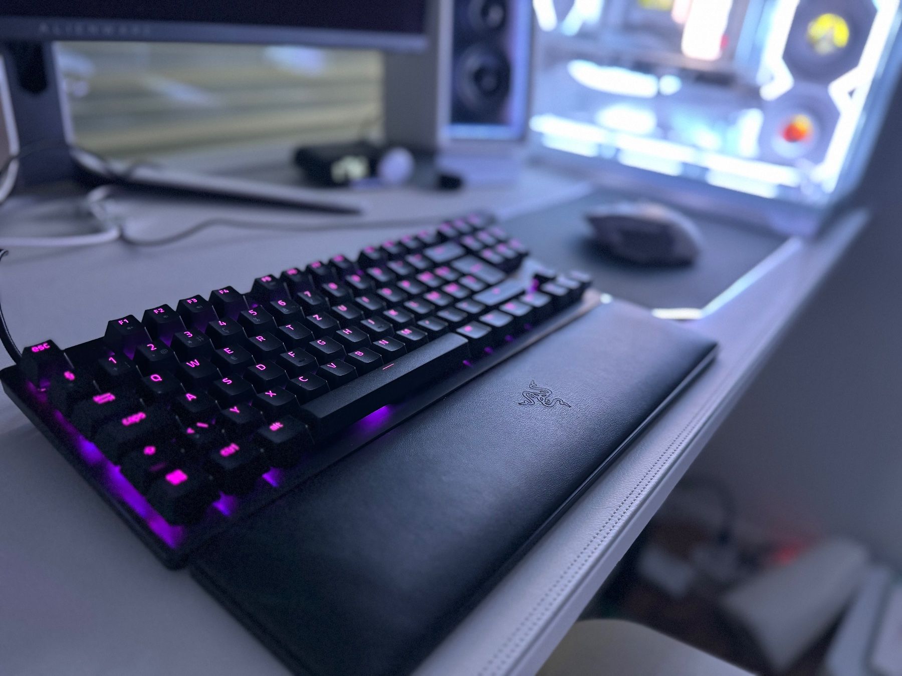 Razer Tastaturen: Razer Huntsman v2 TKL  Top Zustand! – Gebraucht aus Oberrohrdorf von Happy_Soul 2