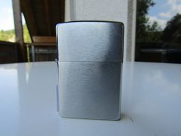 Zippo Feuerzeug Standard  Neu