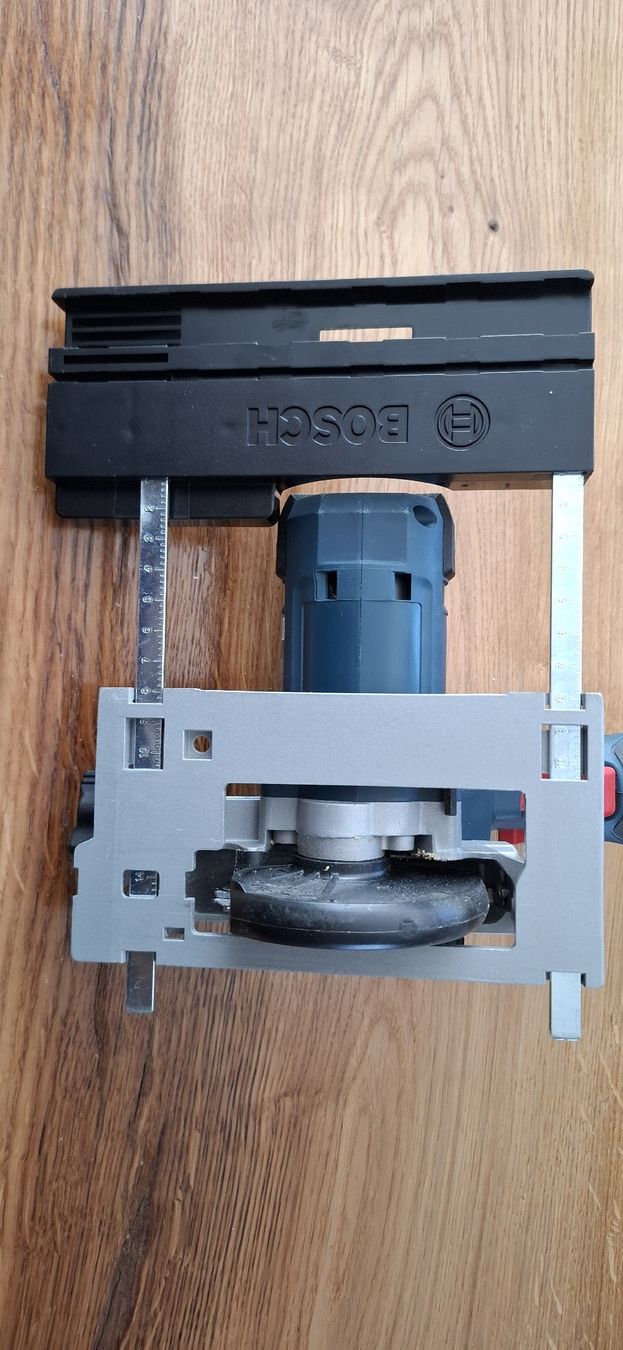 Bosch Tutti gli attrezzi: Bosch 12v Handkreissäge – Usato da Guntershausen venduto da Jtattoo 4
