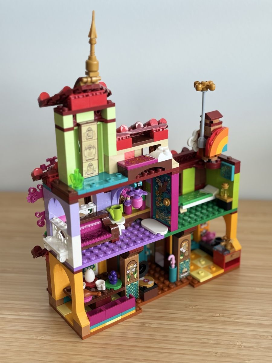 Lego Kit di costruzioni: Lego Das Haus der Madrigals 43202 – Usato da Neuhausen am Rheinfall venduto da Laghi 2
