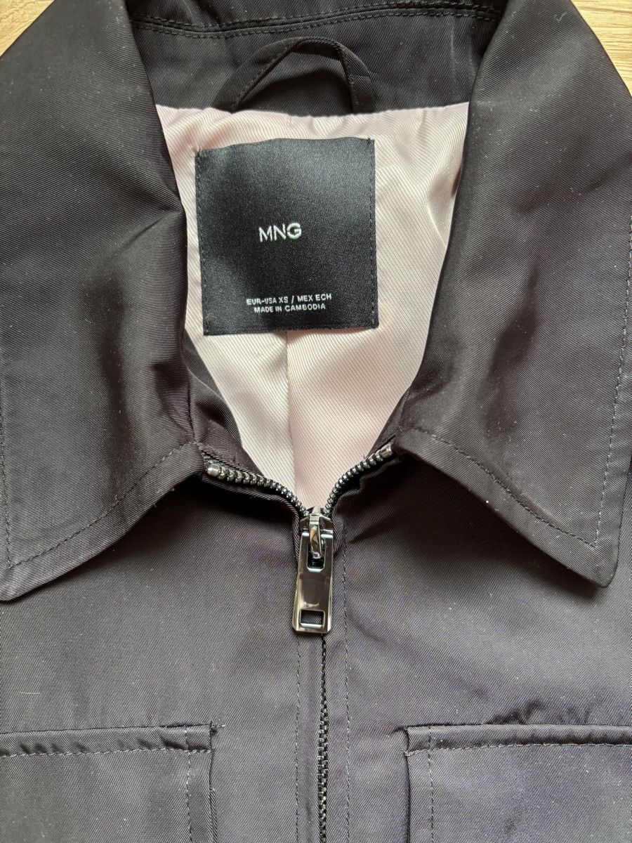 Mango Giacche: Cropped Jacke Mango – Usato da Lohn SH venduto da Microzoff 1