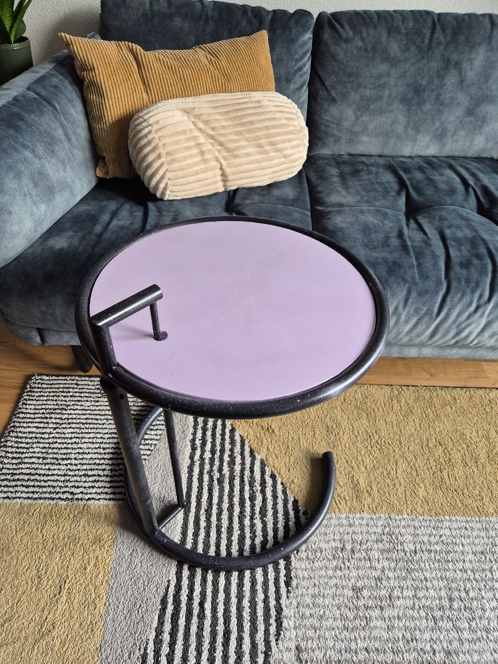 Tavoli: Beistelltisch Table E 1027 – Usato da Kriens venduto da julbae 2