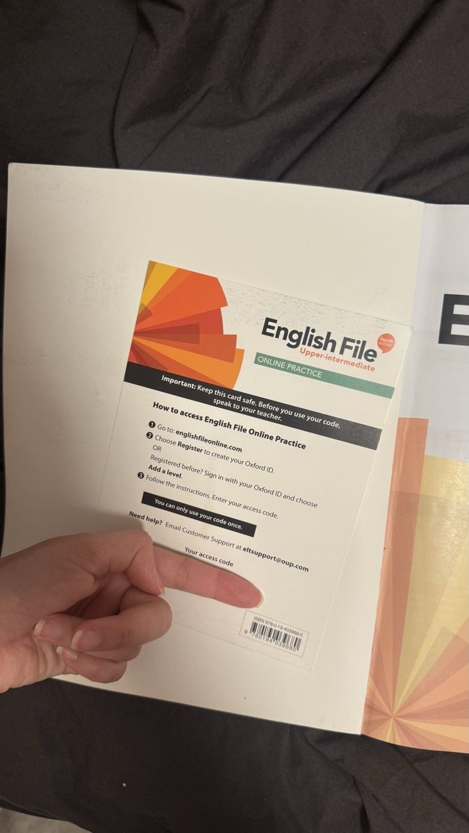 Libri: English File Upper-Intermediate 4th Ed. Student's Book+Onlin – Usato da Oberägeri venduto da alb_yb7k 3