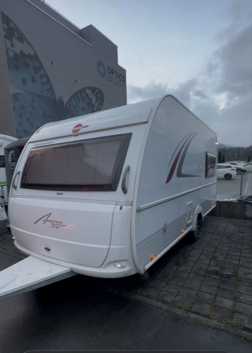 Rimorchi: Wohnwagen Büerstner averso top 430 ts – Usato da Balzers venduto da Anto.93 8