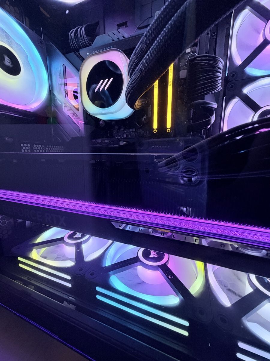 Intel PC: High-End Gaming PC – Usato da Winterthur venduto da Apple_verkauf 2
