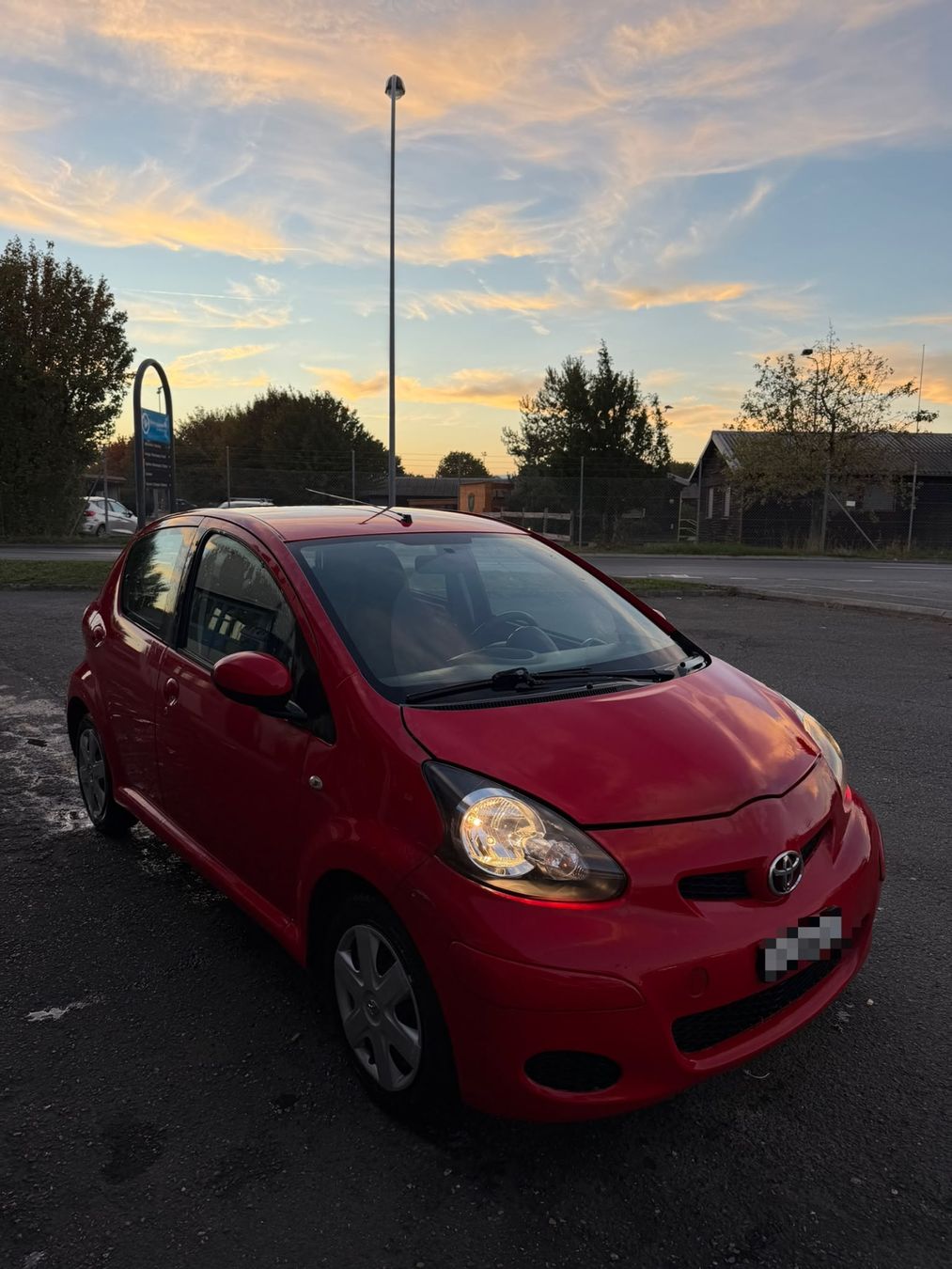 Toyota Autos: Toyota Aygo – Gebraucht aus Grandcour von sam_v59v 1