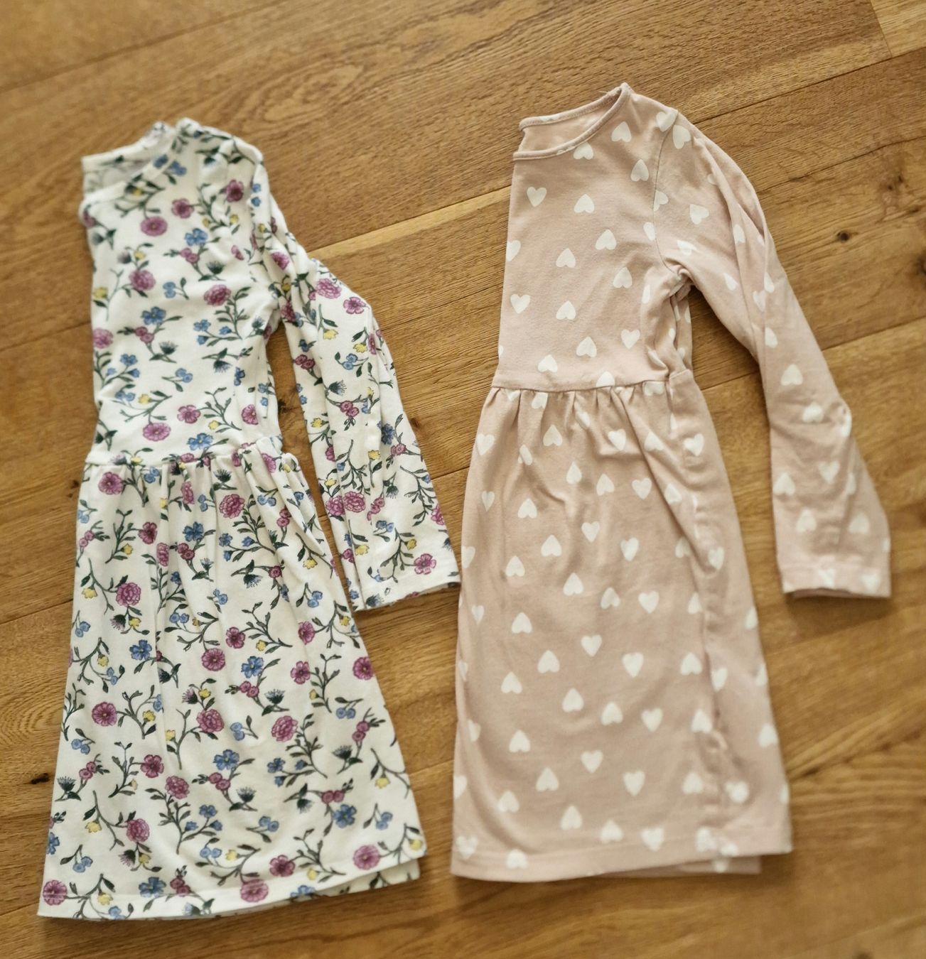 H&M Lotti & Set di vestiti: Tolle Mädchen set 116 – Usato da Emmenbrücke venduto da Nadmorebiti 1