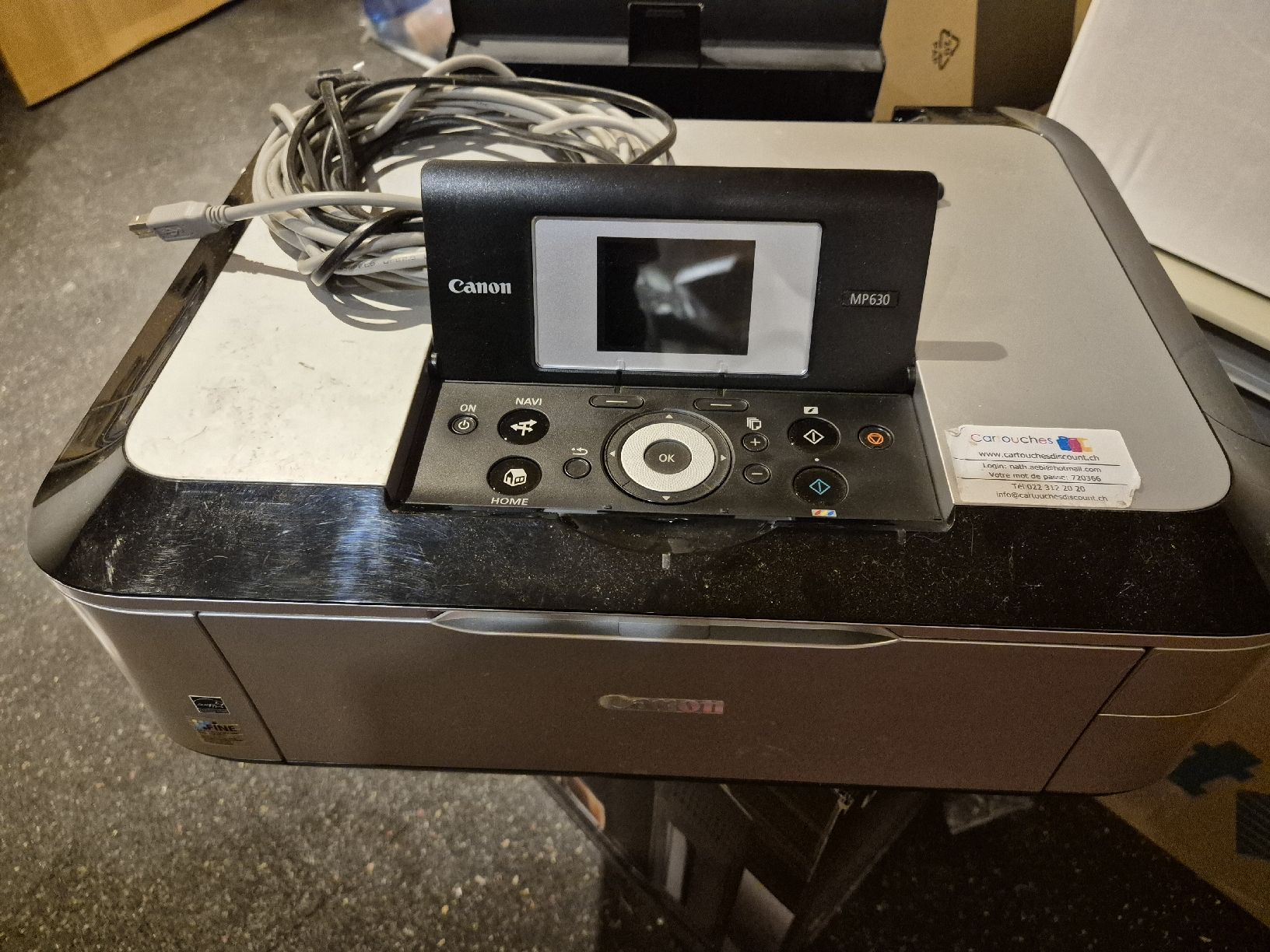 Canon Stampanti: Imprimante couleur – Usato da Montpreveyres venduto da Reneaebi_21