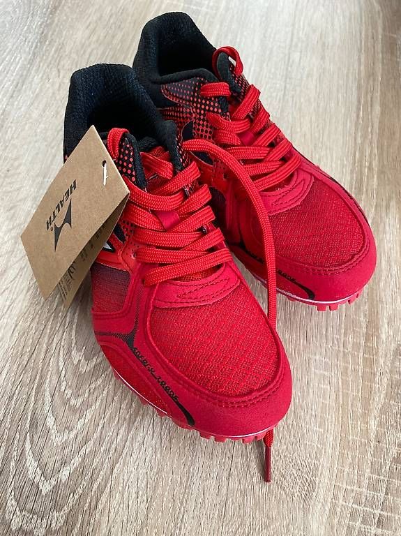 Scarpe da uomo: Spike Schuhe Leichtathletik – Usato da Heerbrugg venduto da Leandra013