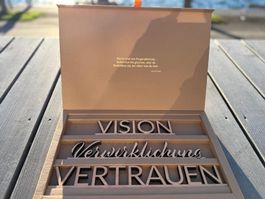 Werte aus Holz / Geschenkidee / Vision - Vertrauen - Verwirk