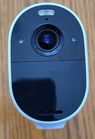 Arlo Essential Spotlight Camera (VMC2030)