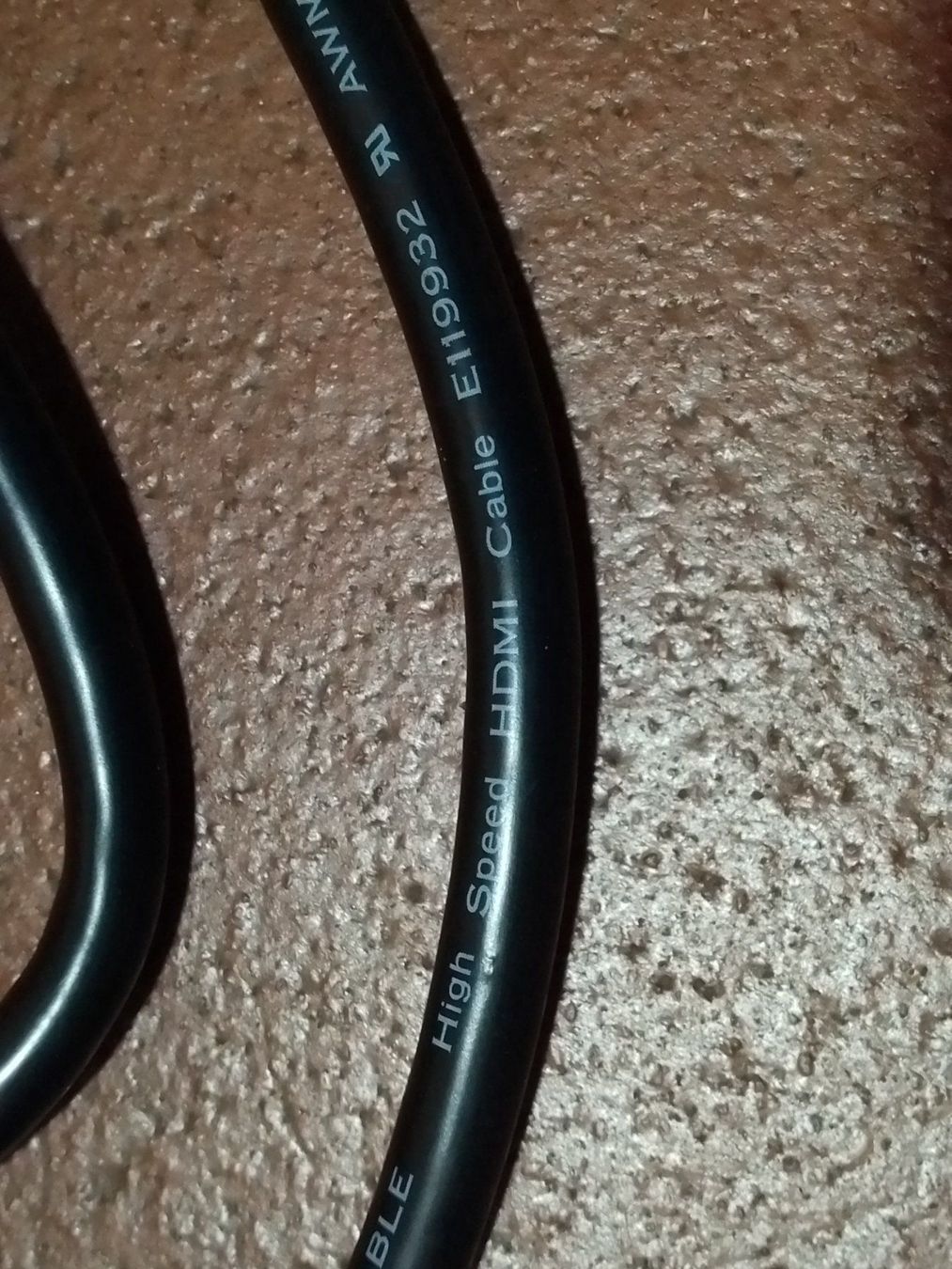 Cavi: Cavo HDMI - 110 cm – Usato da Porza venduto da ulletta1 2