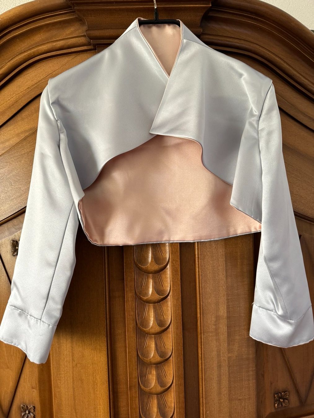 Vestiti: Abendkleid lang mit Bolero, Grösse 36/38, hellgrau/rosé – Usato da Nürensdorf venduto da Magi14 3