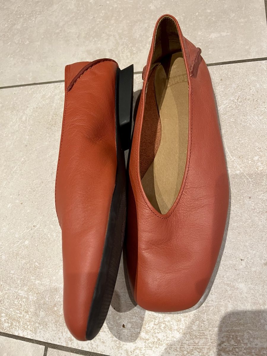 Camper Scarpe da donna: Ballerines Camper corail en cuir taille 39 – Usato da Chéserex venduto da Jane_Lane 2