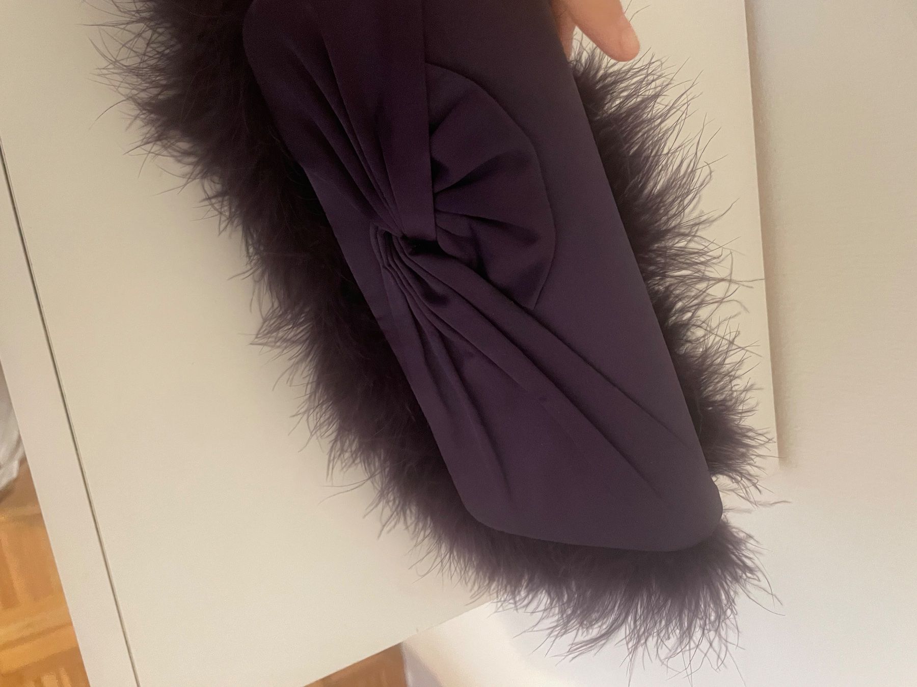 Borse da donna: Sac de soirée violet avec plumes – Usato da Lausanne venduto da Molecule11 2