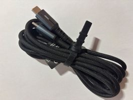 240W USB-C Kabel 2m – MacBook Schnellladung ⚡