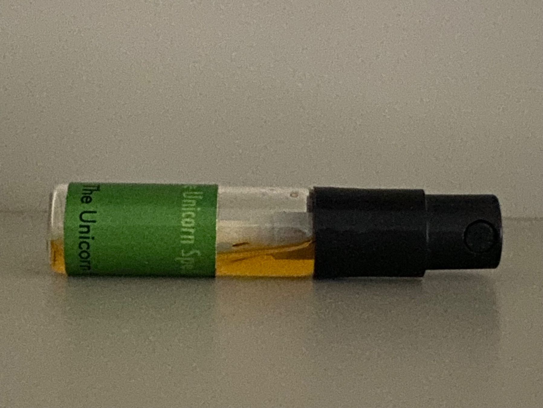 Profumi & Eau de Toilette: LesNez Set samples RARES 2009 Unicorn Spell Manoumalia etc. – Nuovo (secondo la descrizione) da Genève venduto da kik_8jd6 4