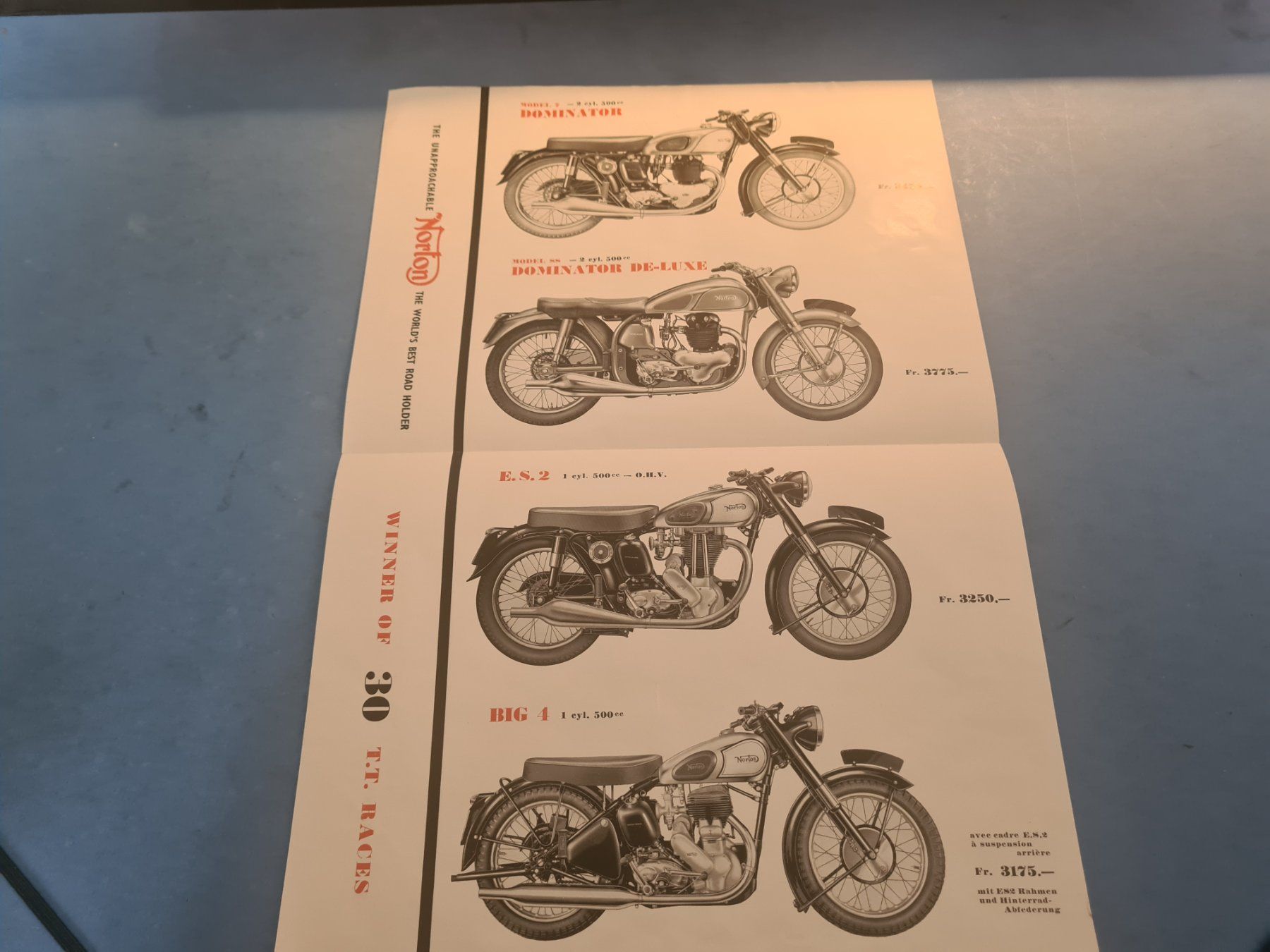 Norton Documenti: NORTON MOTORCYCLE 1954 SCHWEIZ PROSPEKT – Usato da Bellevue venduto da BURGOLMANIA 1