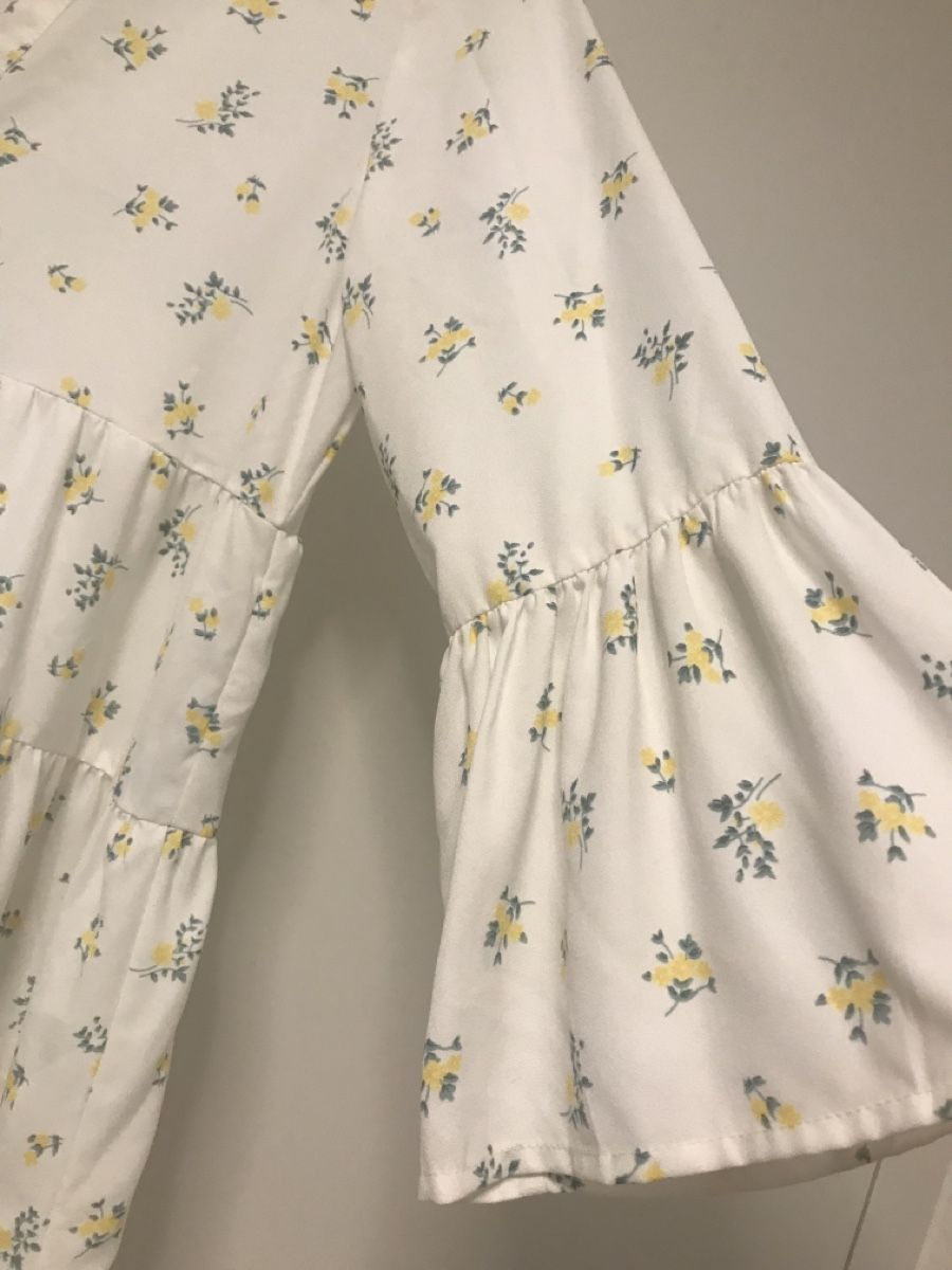 Only Kleider: ONLY Blumenkleid weiss Gr. 38 frühlinghaft – Gebraucht aus Dübendorf von nela123 2