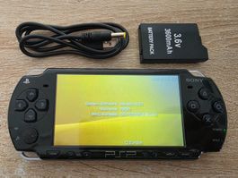 Sony PSP Playstation Portable 2000er Modell in weiss