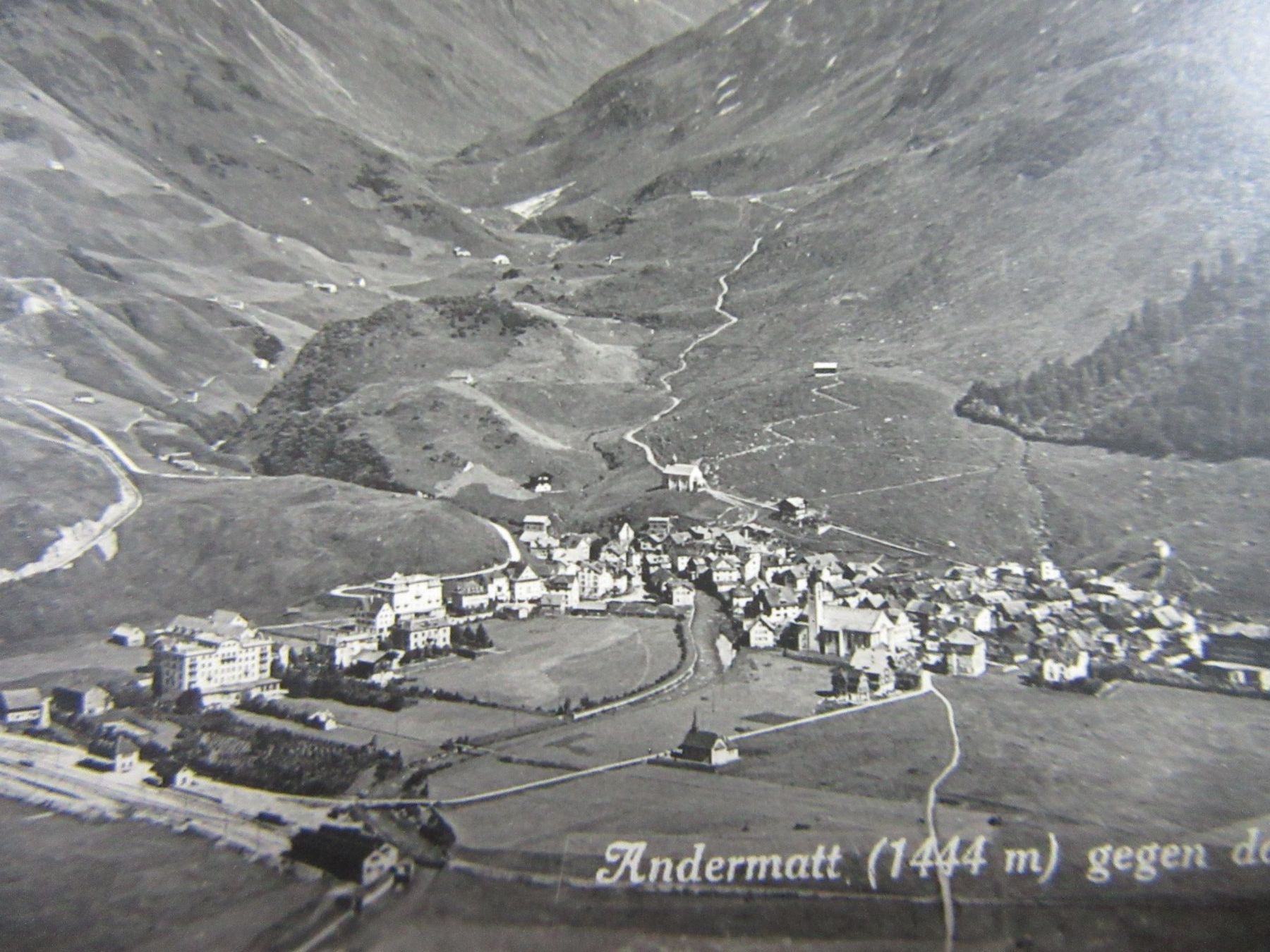 Cartoline postali: ANDERMATT LUFTBILD URI AK – Usato da Ettingen venduto da Hausi4711 2