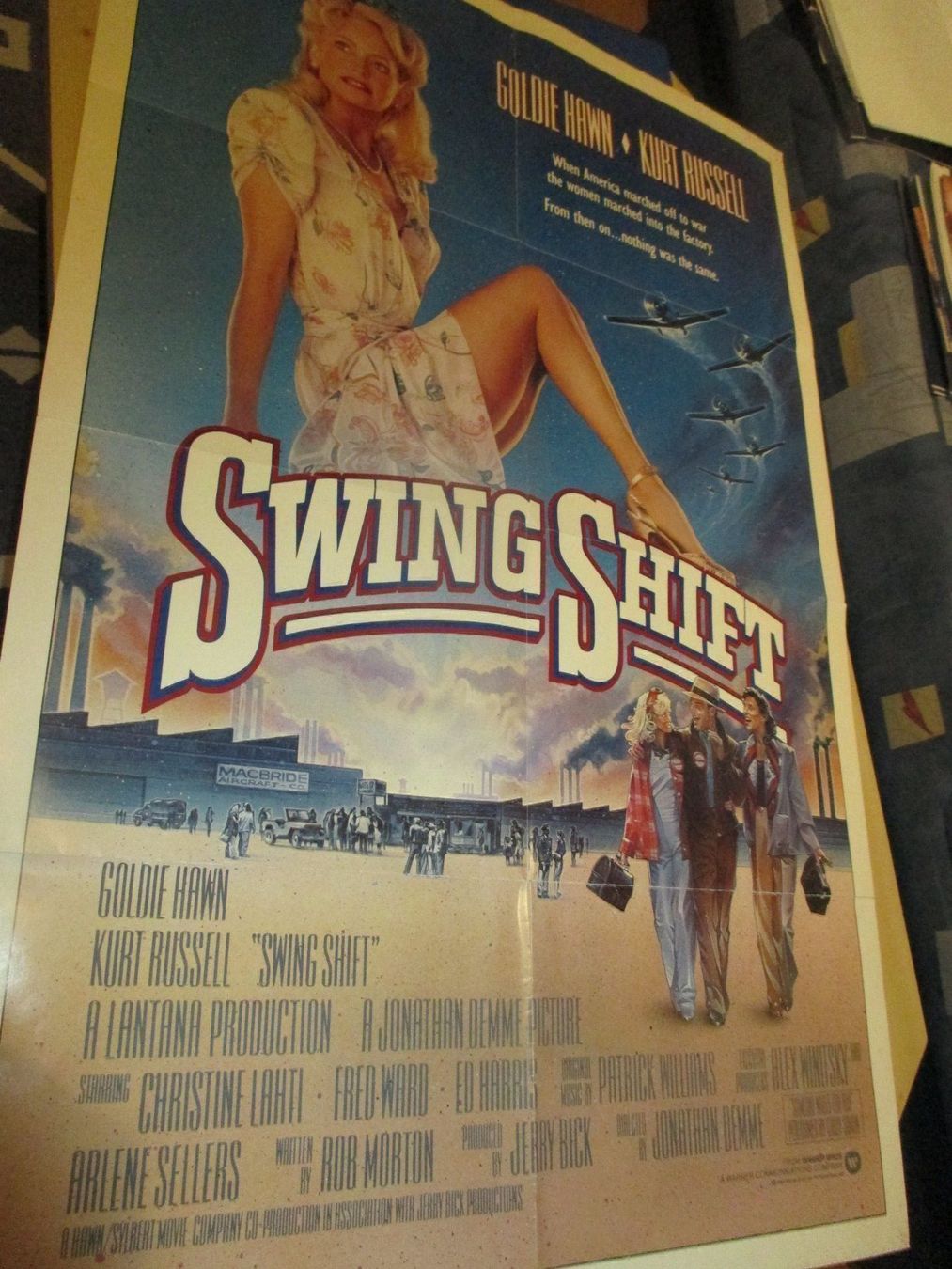 Posters & Illustrations: Filmposter Swing Shift ALT ca. 102x69cm/ GROSS – D'occasion à Wattenwil par Firebird1
