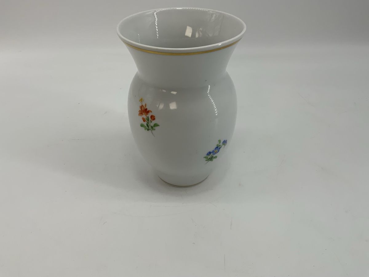 Vasi & Recipienti: Frühlingsvase, Blumenmuster Meissen  – Usato da Erlach venduto da silvia3235 3