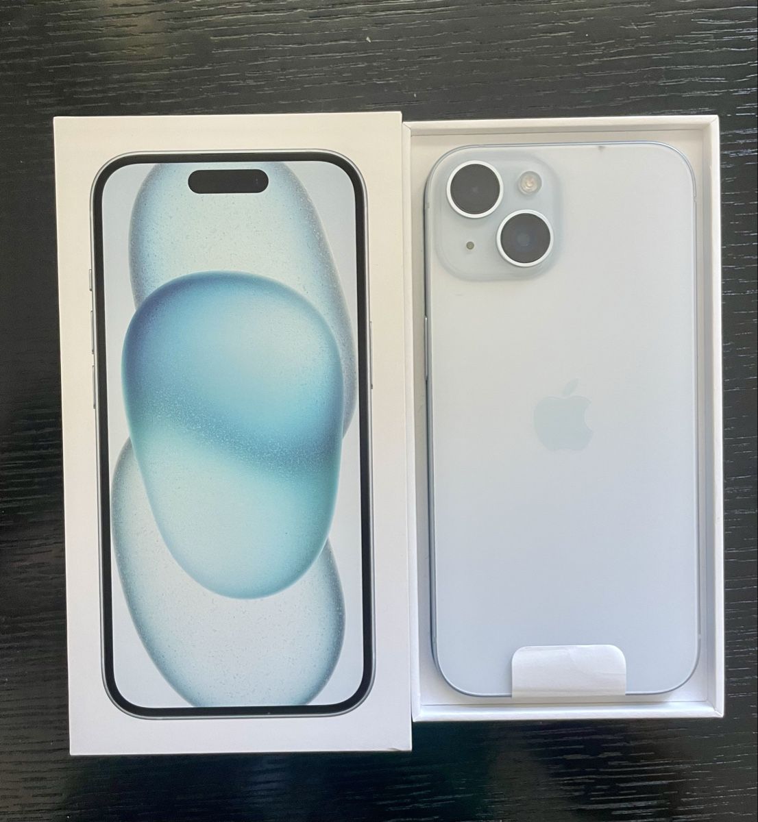 Apple Telefoni cellulari / Smartphones: Apple iPhone 15 Weiss - Akku 98% - Top – Usato da Ebikon venduto da cellinskis