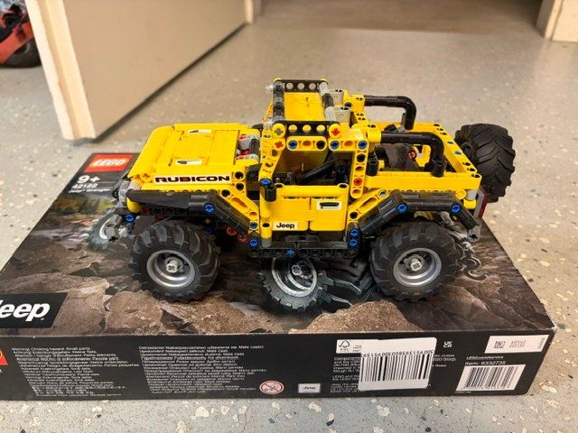 Lego Kit di costruzioni: LEGO Technic Jeep Wrangler 42122 – Usato da Würenlingen venduto da Tiptel172 1