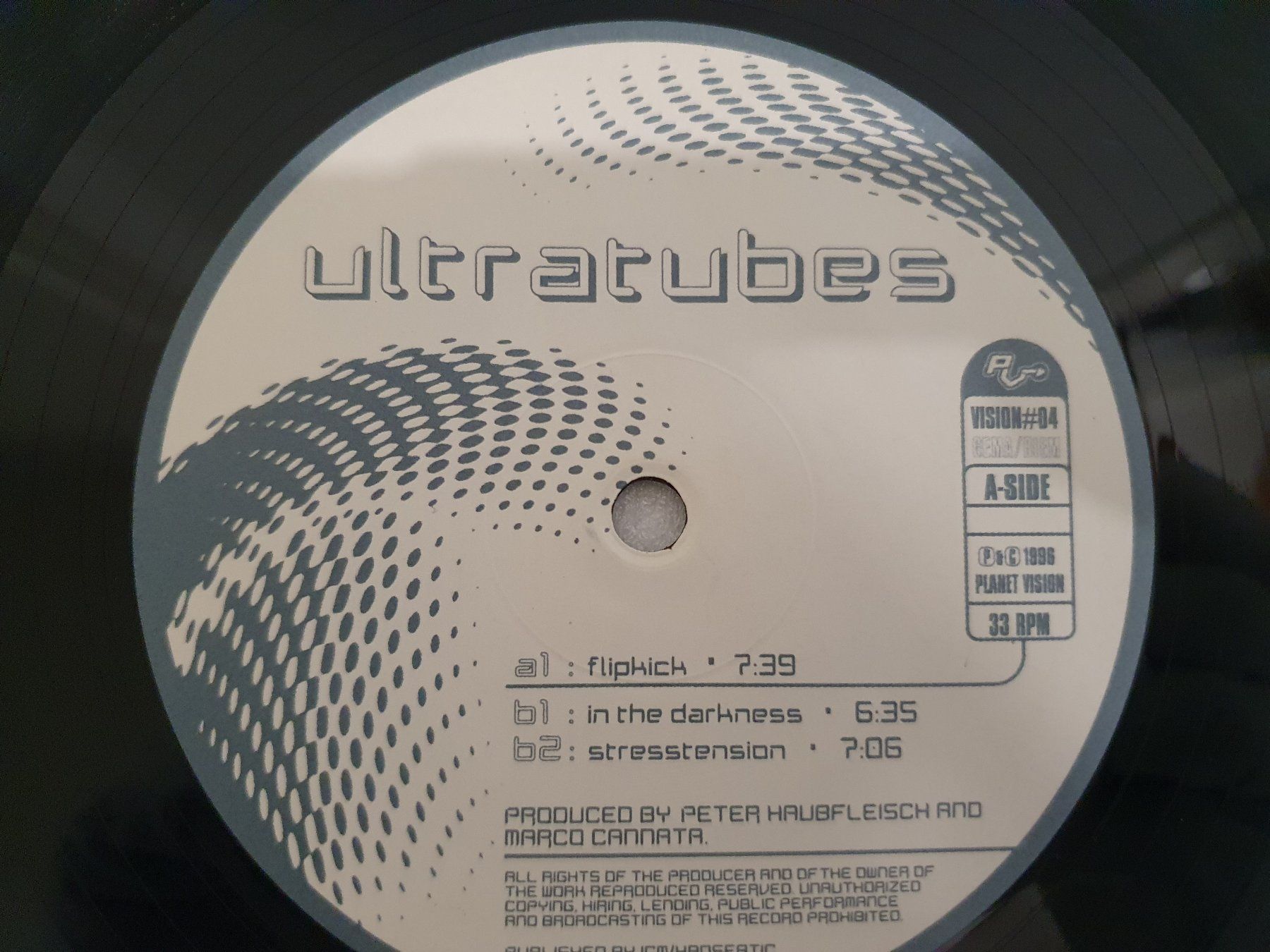 Dischi in vinile: Ultratubes – Flip Kick (Techno, Electro) – Usato da Uster venduto da Vinyl-Leidenschaft 3