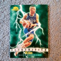 1995-96 NBA Skybox Premium Jason Kidd Electrified Card