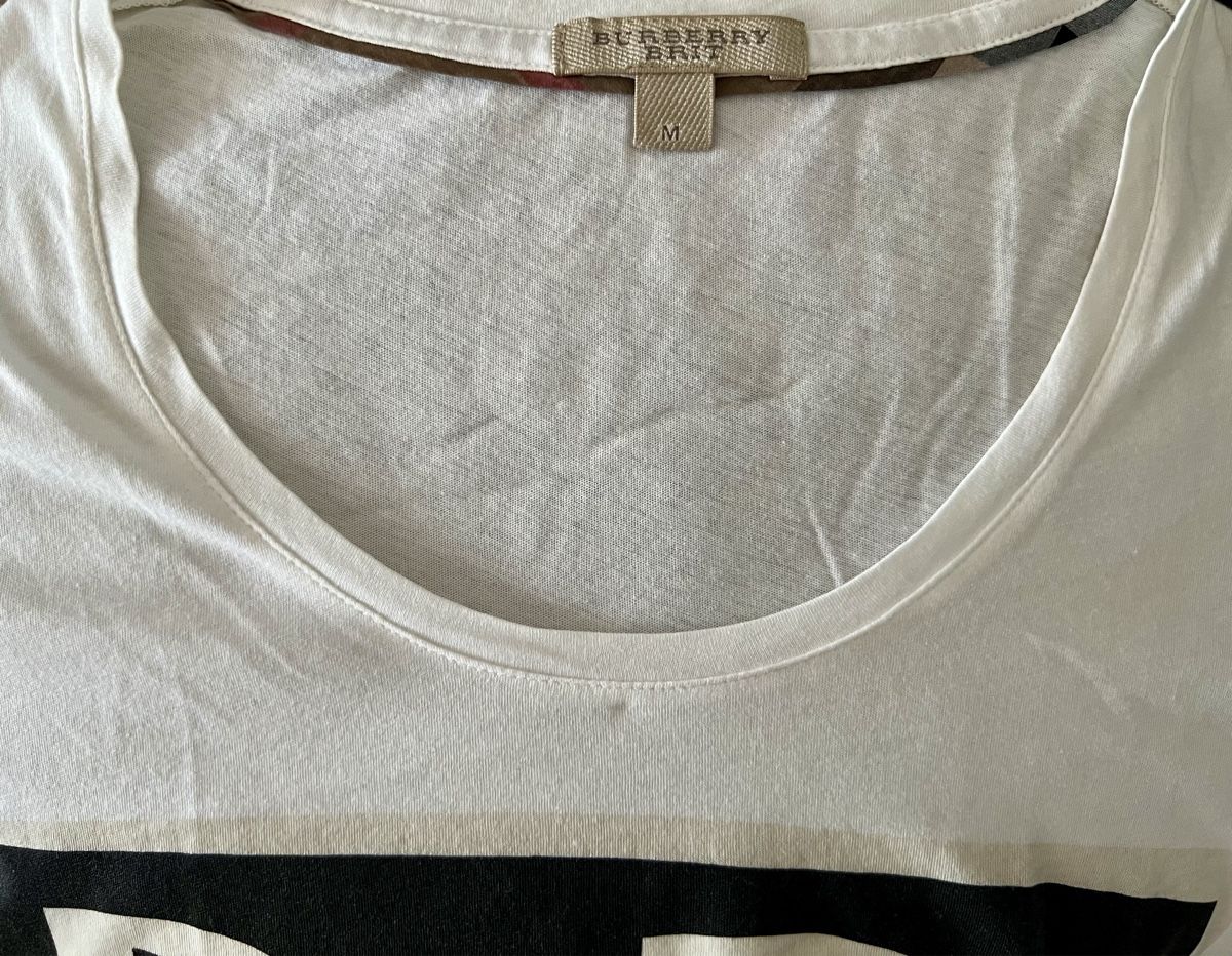 Burberry T-shirt: Burberry T-Shirt, Grösse M – Usato da Bergdietikon venduto da pinkerton13 5