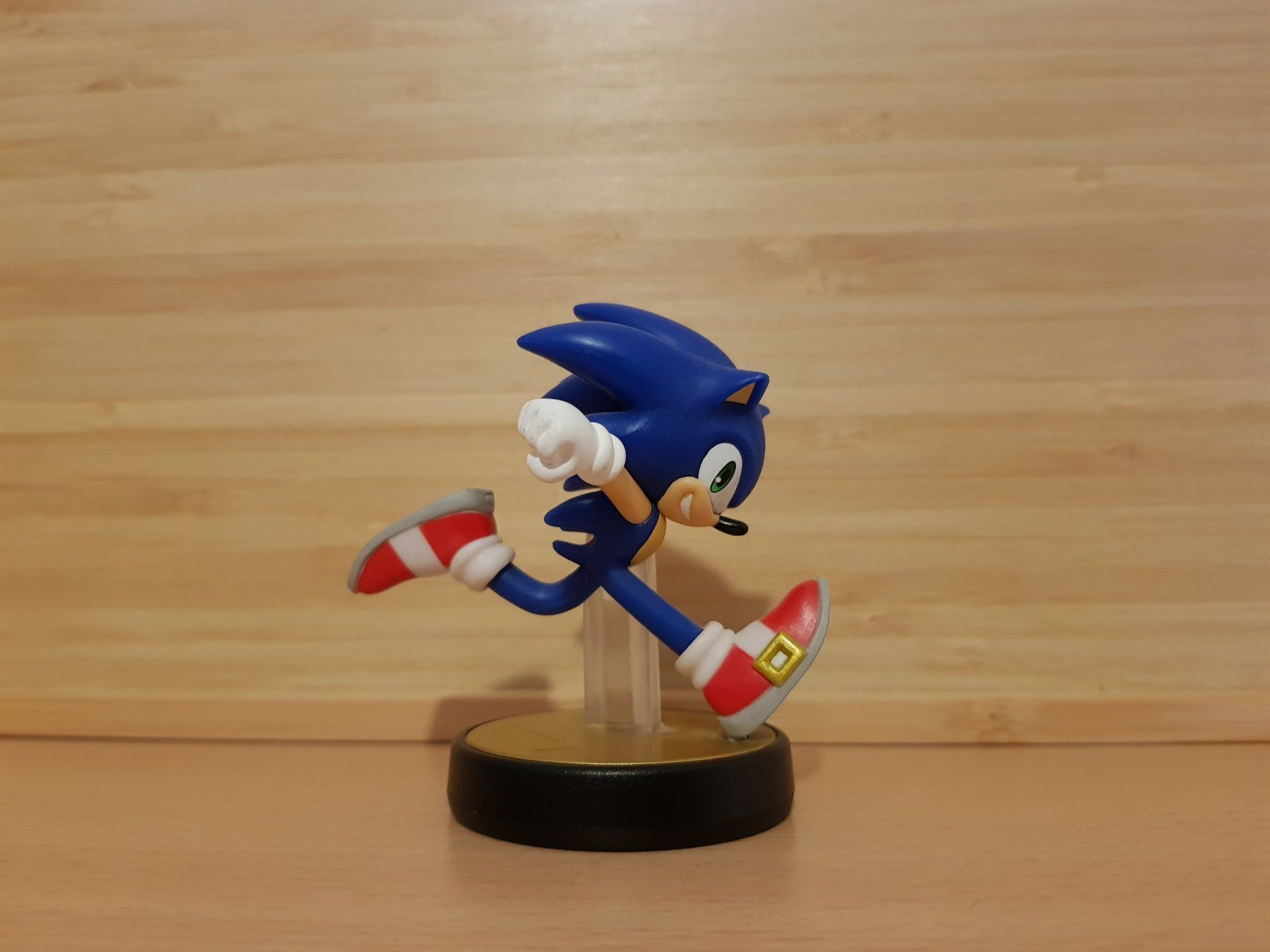 Nintendo Spiele: amiibo Sonic – Gebraucht aus Münchenstein von 2DGames
